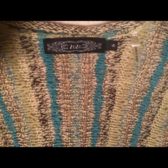 Sweater/ Cardigan - Picture 2 of 3